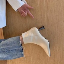 TCR 허니라인 앵클부츠