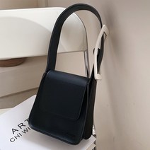 JCP 심플 스퀘어 롱버클 숄더백