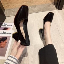 엘코르 여성용 트랜디 단색 유광 사각코 구두 펌프스 하이힐 8cm