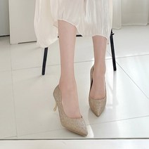 첫걸음 로비에 글리터 스틸레토힐 7.5cm