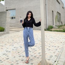 여성용 루어드 투버튼 배기 데님팬츠