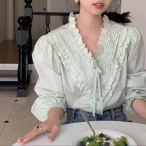 봄블라우스 브이넥 레이스 목프릴 셔링 핀턱 퍼프소매 블라우스