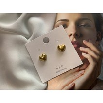 볼드 하트 이어링 골드 실버 귀걸이 아연 티탄침