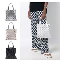 바오바오 프리즘 미니 토트백 BBAG