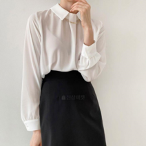 브이와이 VY 여자 FW 진주목걸이 결혼식하객룩 블라우스