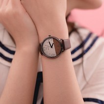저비샵 여자 여성 학생 손목 시계 선물 추천 패션 CU916 알크고 모던한 디자인