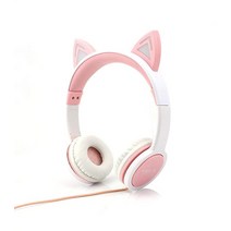 Gabba Goods 프리미엄 아이들/아이들 안전 사운드 LED 라이트 업 귀 오버 어둠 고양이 편안한 패드 스테레오 헤드폰 AUX 케이블 포함 | 이어폰 - 85 Decibels, Pink