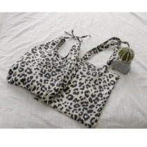 보씨엘 호피 레오파드 패브릭 에코백 포인트가방