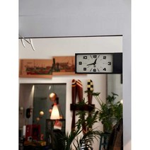 양면 직사각형 금속 벽시계 복고풍 플랫폼 아날로그, 크기 44.2x18.7x10cm 사양 많지 않음