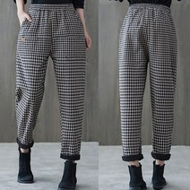 2390 따뜻하고 가벼운 체크 무늬 융기모 배기 바지