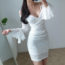 브이와이 VY 여자 슬리브 레이스 벨 꽃무늬 미니원피스