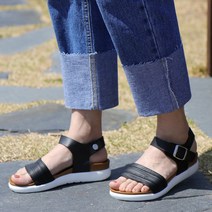 슈벨 발편한 여름 통굽 셔링 스트랩 샌들 프랑주