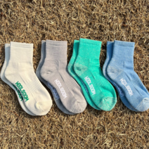 (울숨워크 x SERI1969) 메리노울 TRAVELER 중목 양말 울 60% 골프 등산 산티아고 순례길, 아이보리화이트