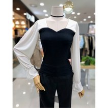 [W몰 4CUS(포커스)] FW2J7BL03172 볼륨 하트 블라우스
