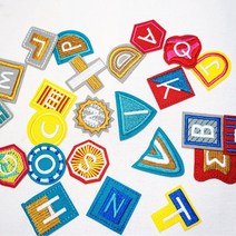 20. 다각형 알파벳 자수와펜 열접착 자수패치 명찰