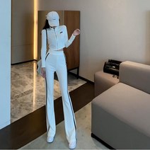 Momolatti 몸을 닦다 집업 쇼트 코트 하이웨이스트 팬츠 슈트