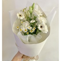 서면 꽃집 부산 꽃배달 화이트 소형 꽃다발, 정관읍