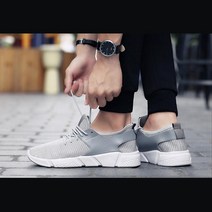 바람솔솔 경량 발편한 여름신발 메쉬운동화 패션템 미니멀룩 발땀없는