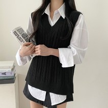 쥬베아르 여성 기본핏 브이넥 꽈배기 패턴 니트 조끼