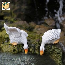 야외 정원 마당 오리 조형물 장식 인테리어, 물 마시고 오리 한 쌍