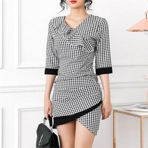 더클로 여성 프릴 체크패턴 언발 셔링 랩원피스 연말 하객룩 OPS2209