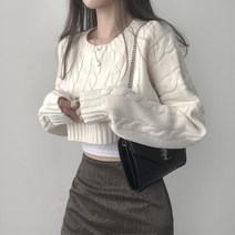 리리의감각 여성 박시 크롭핏 라운드 꽈배기 니트 티셔츠