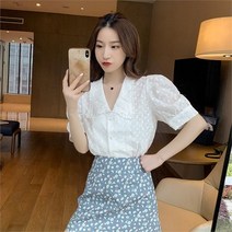제이블리 빅 카라 퍼프 소매 펀칭 블라우스