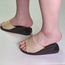 인터리더 국산 다이어트 슬리퍼 지압 마사지 스트레칭 건강 여성 실내화, 라이트브라운(가죽), 1개