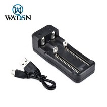 WADSN 16340 3.6V 충전식 리튬 배터리 충전기 레이저 표적지시기 전술조명 전용, 충전기(USB 인터페이스)