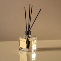 대용량 네추럴디퓨저 네스네이처 서티 200ml 프리미엄향30종 스틱추가증정 안전마개추가 실내 차량디퓨저, 스윗러시로즈마리