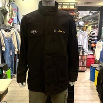 지프 NC고잔점 60%특가세일!!남녀공용 캐주얼하게 다양하게 코디하여 멋내기 좋은 하프 야상 자켓