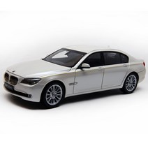 교쇼 BMW 760Li (F02) BRILLIAN WHITE 08783BRW