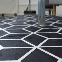 제이오마켓 헥사곤무늬 극세사 러그 카페트 150X200(블랙) 거실 바닥 인테리어 방음 매트