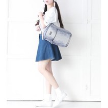 시크한매력 뒤로매는 여성 슬링백 여성용슬링백 노트가방