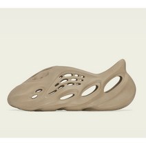 슈데일리 아디다스 이지 폼 러너 오커