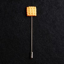 앤브로치 부토니에 E2br비스켓