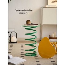 특이한테이블 사이드 카페 독특, 분홍색