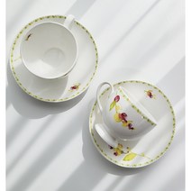 행남자기 본차이나 스윗베리 커피잔 국산 예쁜 도자기찻잔 2인조 4pcs