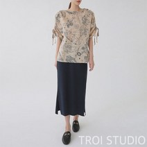 수키 드로잉 블라우스 1075287