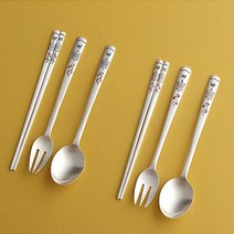 꼬마 거북 어린이 은수저 2종 99% 스푼 포크 젓가락 세트 조카선물 기념 문구 새김 입학 선물 잔치 기념일 로고 인쇄 답례품 단체 고급케이스 딸 아들 은제품 포장 고급선물 파는곳, 홍색-수저+젓가락+무료종이포장+수저인쇄