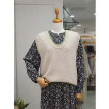 써스데이아일랜드 언발 자카드 니트 베스트 T218MVT246(1271005)