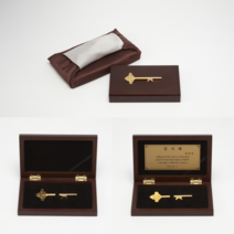 각인가능 24K순금 황금열쇠 상패 7.5g(2돈) 11.25g(3돈) 15g(4돈) 각종 골프기념상패 감사패 공로패 근속기념 기업 단체상패 부모님선물