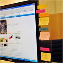 모니터 메모보드 냉장고 체크리스트 우측