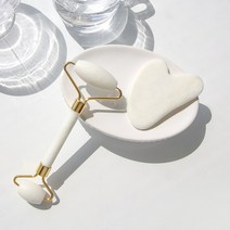 천연 옥석 로즈쿼츠 괄사 마사지 얼굴 림프 순환 마사지기 롤러, 1세트(하트형+롤러형), 그린