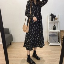 [바보사랑] 여자 잔꽃무늬 프릴 플레어밑단 트임넥 긴팔 롱원피스
