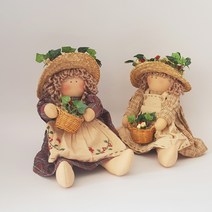 인조이박스 빈티지 밀짚모자 컨츄리인형 봉제인형, 다크레드