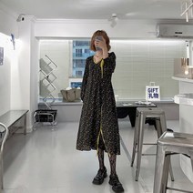 명패디자인 진짜 총 프랑스 작풍 공기 쪼개지는 길이 3698606931, l 176, a Black Background