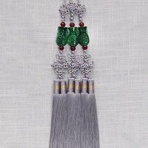 비취호리병 삼작노리개<br />– 연회보라” class=”wr-img”></a></div>
</div>
</div>
</div>
<div class=