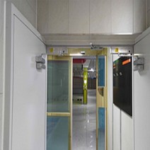 자동 폐쇄 장치 방화문 용 피난계단 제연구역 설치