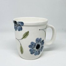 예쁜 핸드메이드 국산 도자기 파랑 꽃무늬 커피잔 머그컵 머그잔 선물, 파랑꽃무늬 머그컵